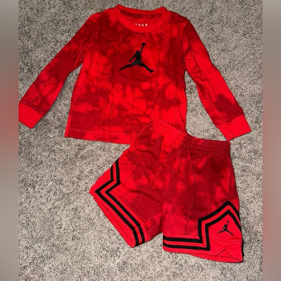 Jordan set - Picture 1 of 1